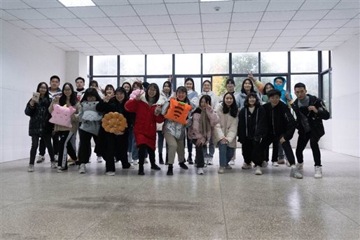 F:照片团总支.学生会人物第十二届团建活动IMG_001.jpg