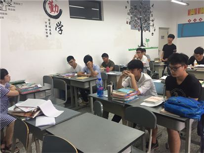 刘静雅