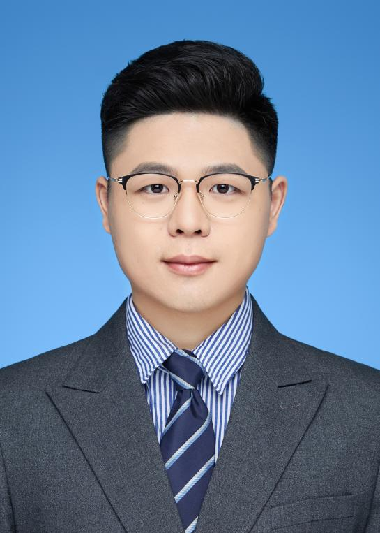 何东宇.png 何东宇.png
