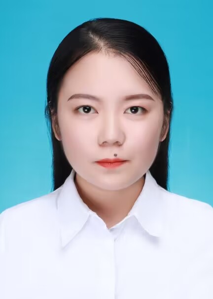 王静.jpg 王静.jpg