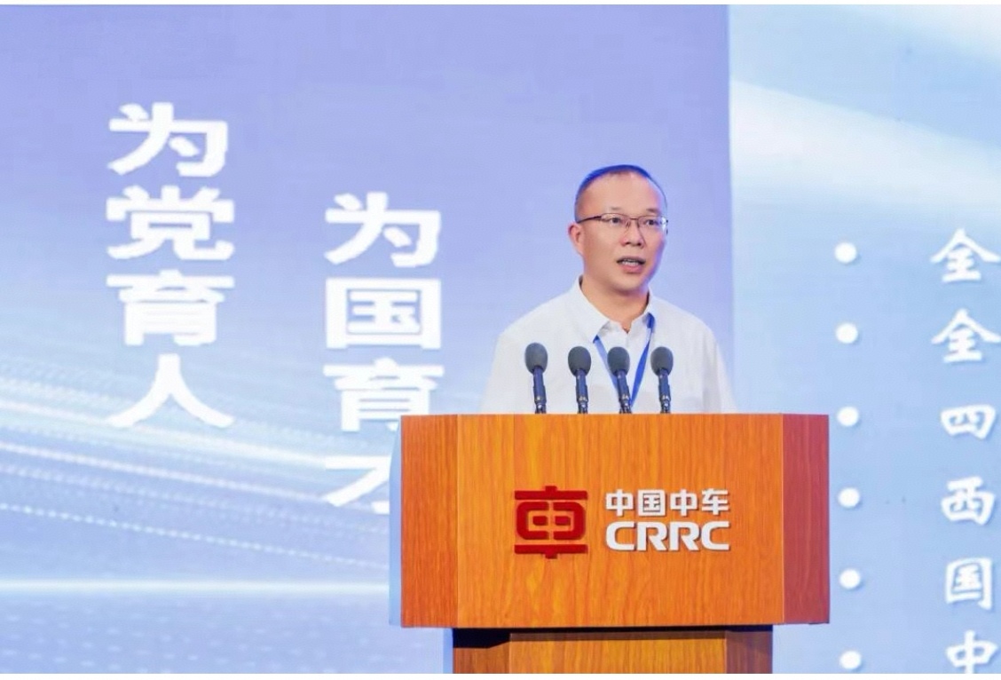 贺书记.jpg